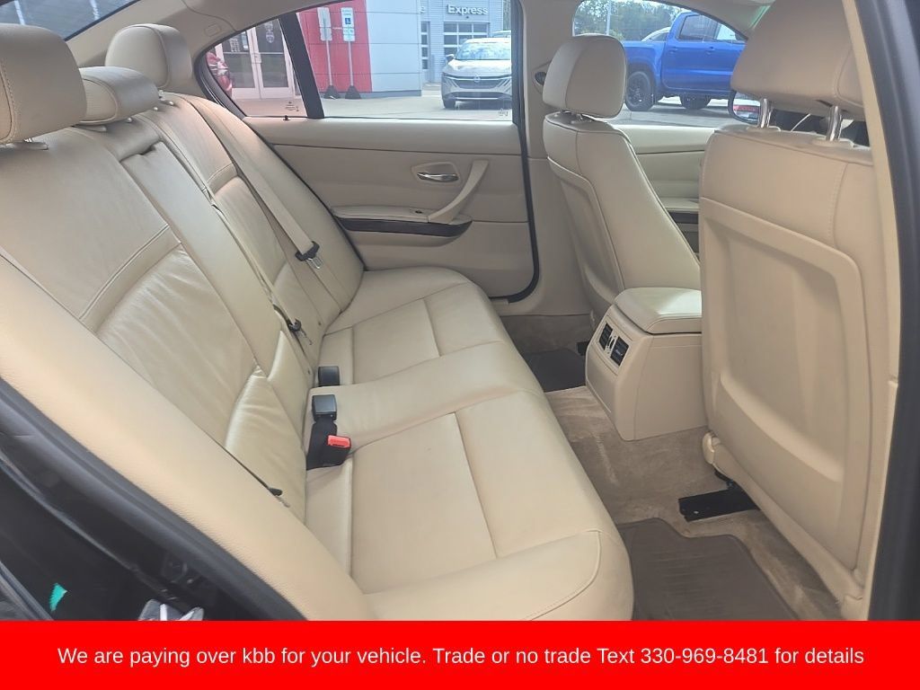 Used 2011 BMW 328i Sedan RWD image 20