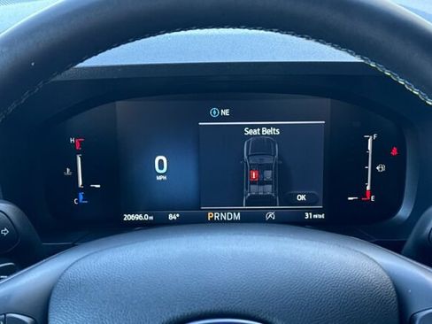 Used 2025 Ford Maverick Lobo AWD/4WD image 23