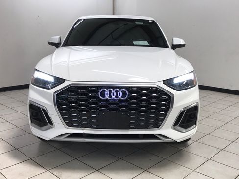 Used 2023 Audi Q5 2.0T Premium Plus w/ Premium Plus Package AWD/4WD image 2