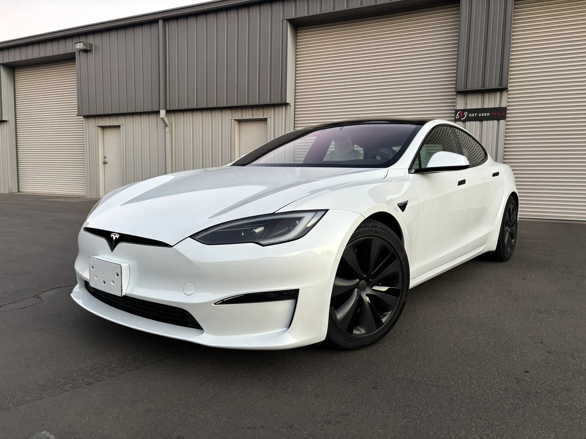 Used 2023 Tesla Model S Standard Range AWD/4WD image 4