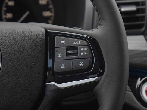 Used 2026 Honda Odyssey Elite image 18