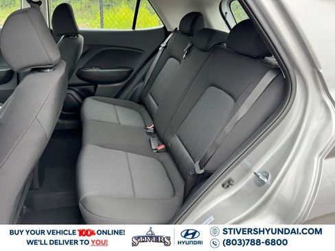Certified 2026 Hyundai Venue SE FWD image 18