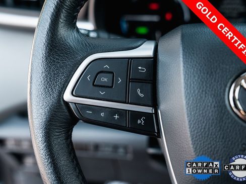 Certified 2021 Toyota Sienna XLE image 16
