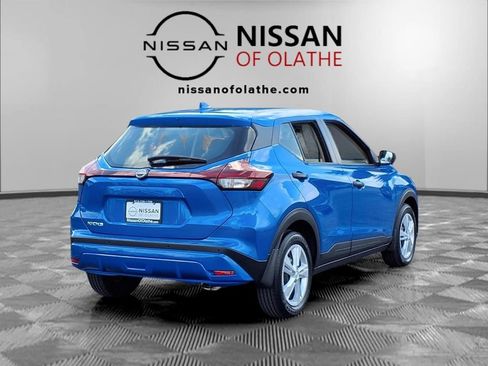 Used 2025 Nissan Kicks Play S FWD image 29