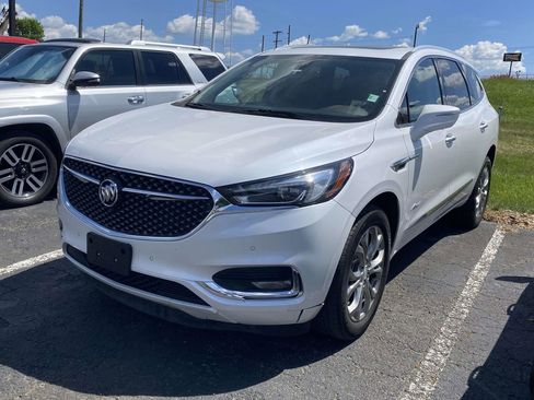 Used 2021 Buick Enclave Avenir w/ Avenir Technology Package image 3