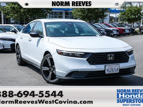 Used 2023 Honda Accord Sport image 1