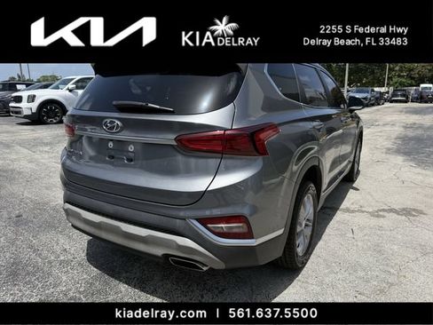 Used 2020 Hyundai Santa Fe SE FWD image 3
