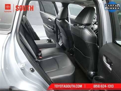 Used 2022 Toyota Corolla Cross XLE image 40