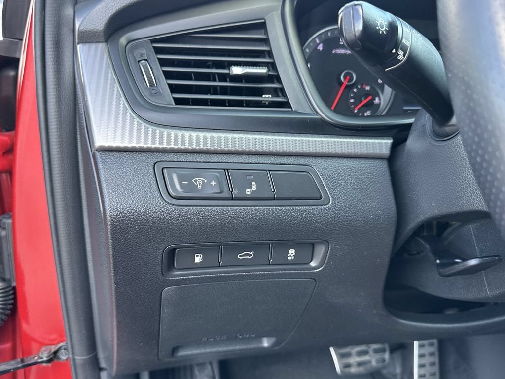 Used 2018 Hyundai Sonata Sport FWD image 32