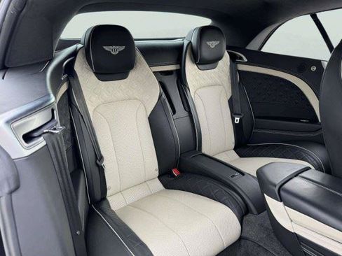 Used 2022 Bentley Continental GT AWD/4WD image 64