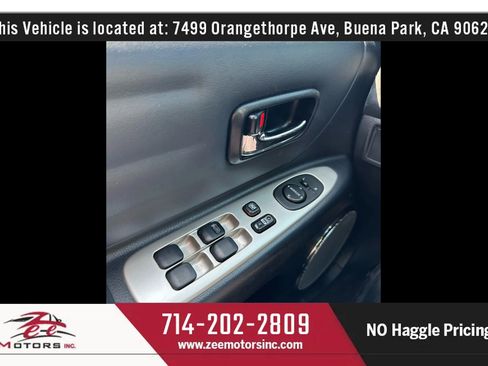 Used 2004 Lexus IS 300 SportCross image 38