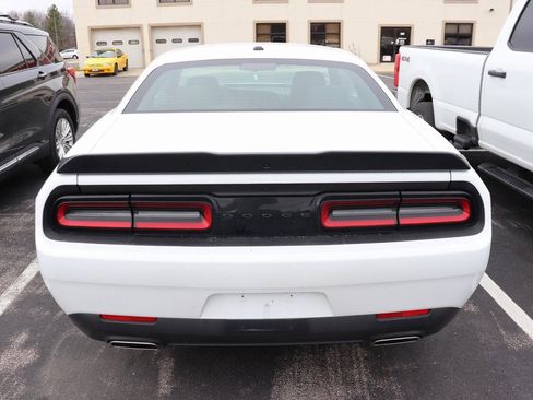 Used 2023 Dodge Challenger SXT w/ Blacktop Package image 6