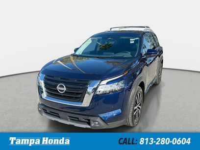 Used 2023 Nissan Pathfinder Platinum