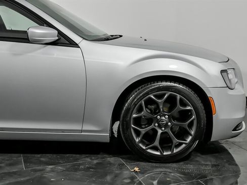 Used 2020 Chrysler 300 S image 14