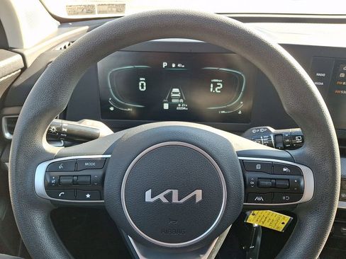 Used 2023 Kia Sportage LX AWD/4WD image 18
