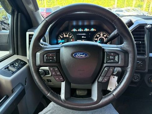 Used 2019 Ford F150 XLT w/ Equipment Group 302A Luxury AWD/4WD image 13