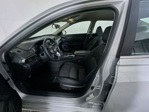 Used 2024 Nissan Altima 2.5 SV image 13