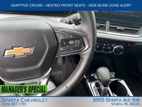Used 2024 Chevrolet Trax LT w/ Driver Confidence Package FWD image 20
