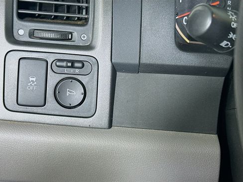 Used 2010 Honda CR-V EX image 16