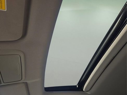 Used 2018 Honda Ridgeline RTL-E image 23