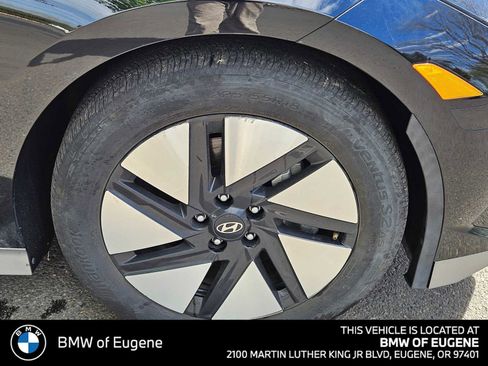 Used 2024 Hyundai Ioniq 6 SE RWD image 9
