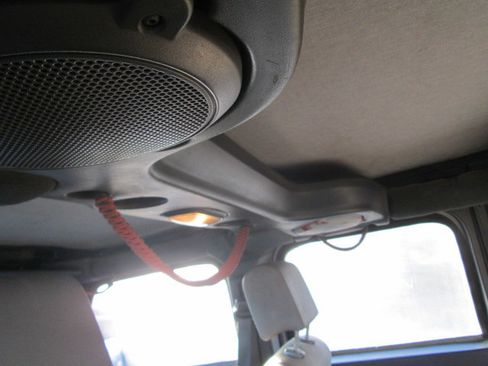 Used 2009 Jeep Wrangler Unlimited X w/ Trailer Tow Group image 13