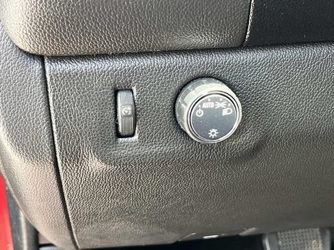 Used 2019 Chevrolet Colorado LT RWD image 28