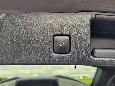 Certified 2023 Ford Escape ST-Line AWD/4WD image 9
