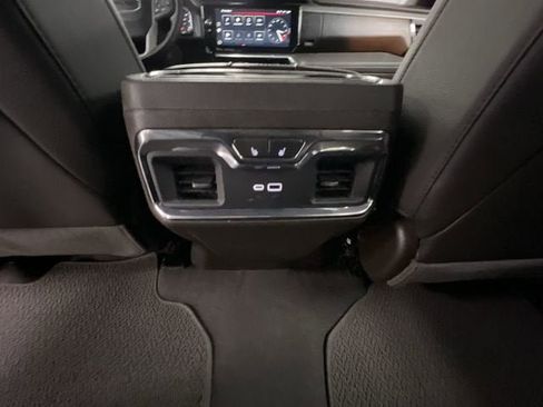 Certified 2025 GMC Sierra 1500 Denali w/ Denali Reserve Package AWD/4WD image 22