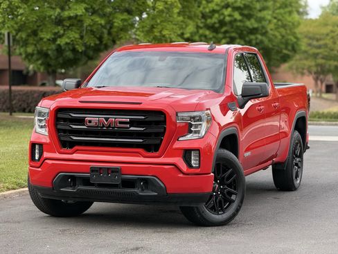 Used 2020 GMC Sierra 1500 Elevation w/ Elevation Value Package RWD image 1