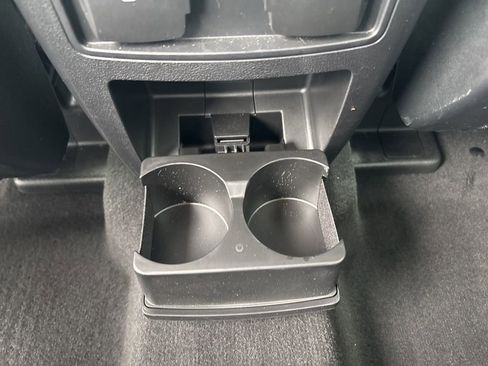 Used 2022 Ford Explorer XLT w/ Equipment Group 202A image 37