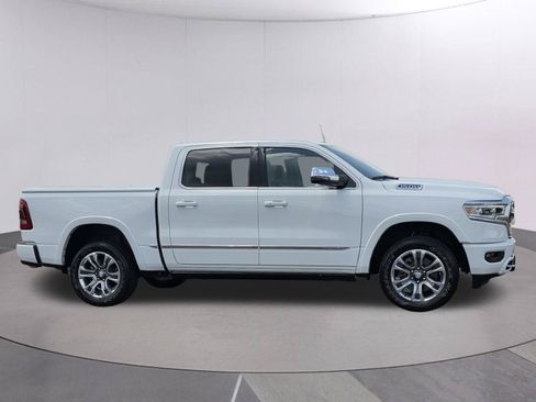 Used 2023 RAM 1500 Limited w/ Body Color Bumper Group AWD/4WD image 5