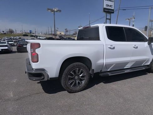 Used 2025 Chevrolet Silverado 1500 LT image 12