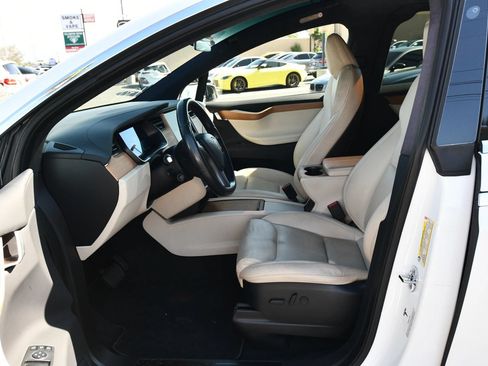 Used 2021 Tesla Model X Long Range AWD/4WD image 15