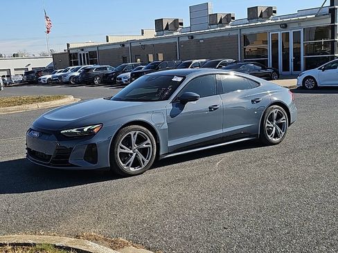 Used 2023 Audi e-tron GT Premium Plus image 15