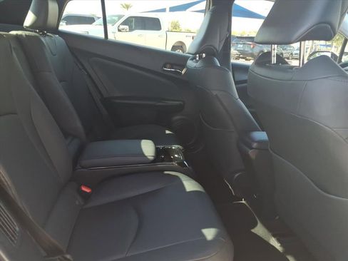 Used 2019 Toyota Prius Prime Premium image 14