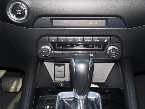 Used 2025 MAZDA CX-5 AWD 2.5 S w/ Preferred Package image 11