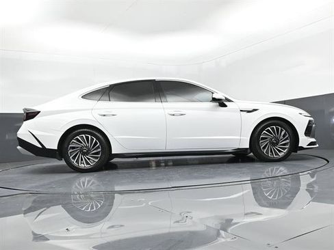 Used 2024 Hyundai Sonata SEL FWD image 35