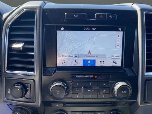 Used 2017 Ford F150 XLT w/ Equipment Group 302A Luxury image 13