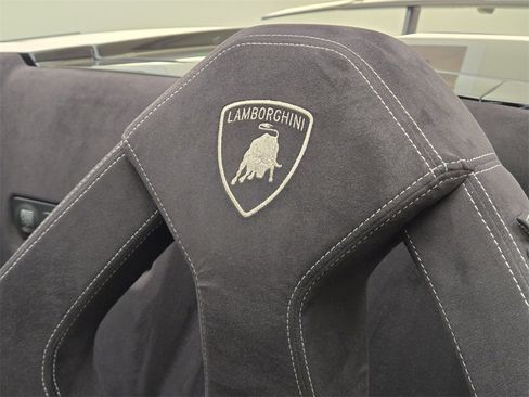 Used 2011 Lamborghini Gallardo LP 570-4 Performante image 28