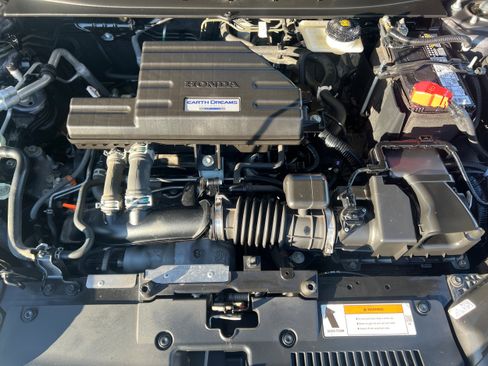 Used 2017 Honda CR-V Touring image 10