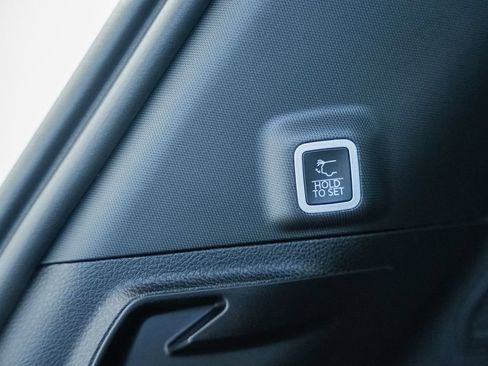 New 2026 Jeep Grand Cherokee Limited AWD/4WD image 11