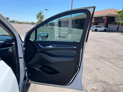 Used 2020 Buick Enclave Essence w/ Sound and Sites Package image 19