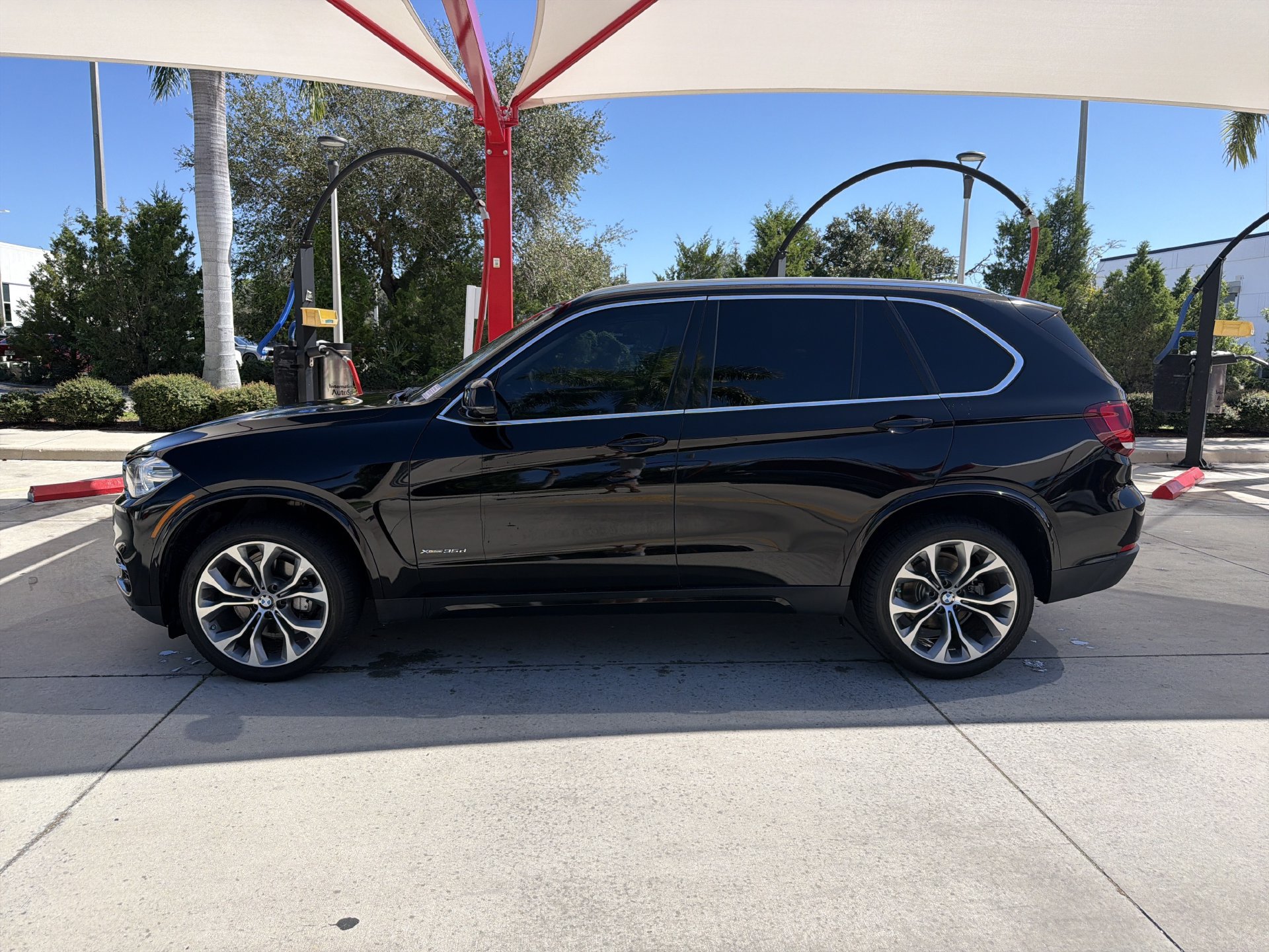 Used 2015 BMW X5 xDrive35d AWD/4WD image 7