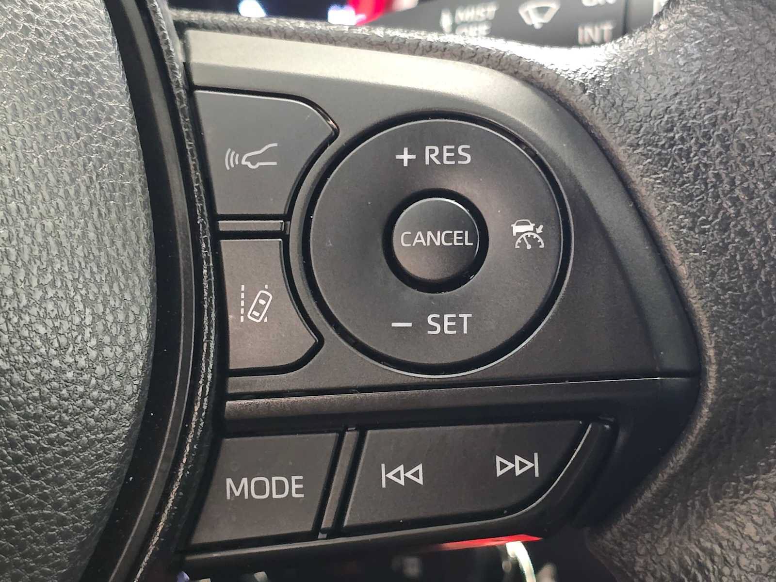 Certified 2025 Toyota RAV4 LE AWD/4WD image 19