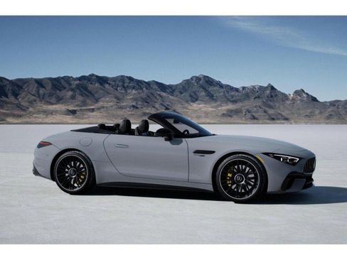 Used 2022 Mercedes-Benz SL 55 AMG 4MATIC image 14