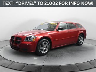 Used 2005 Dodge Magnum SE image 1