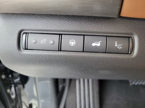 New 2025 Nissan Pathfinder Platinum w/ Cargo Package image 37