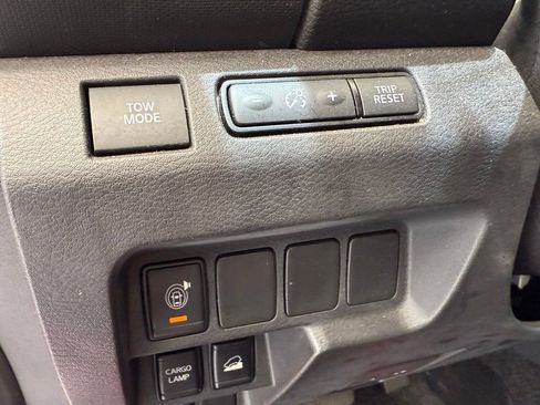 Used 2022 Nissan Frontier S w/ Technology Package AWD/4WD image 16