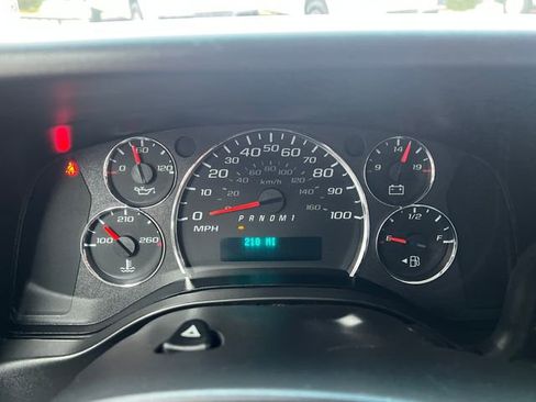 Used 2021 Chevrolet Express 2500 Work Van w/ Driver Convenience Package image 27